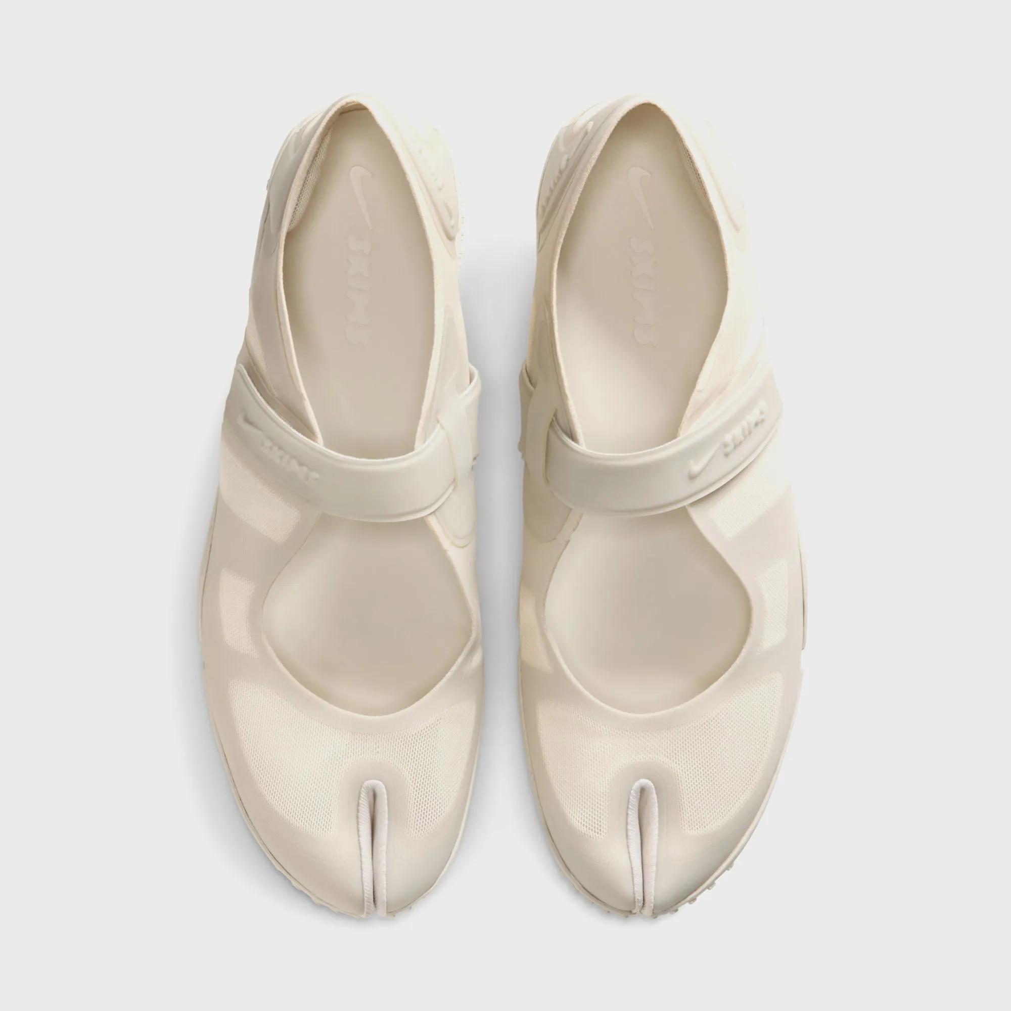 NikeSKIMS WMNS Rift Mesh - Light Bone / Light Orewood Brown sold by Kith product image thumbnail 3