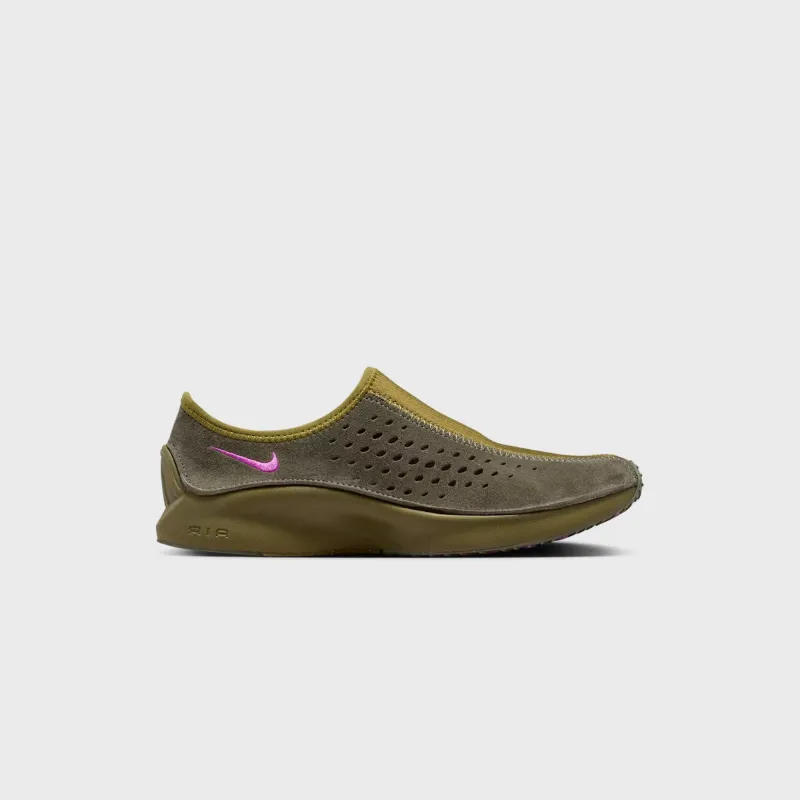 Nike WMNS Air Superfly Moc - Medium Olive made by Nike