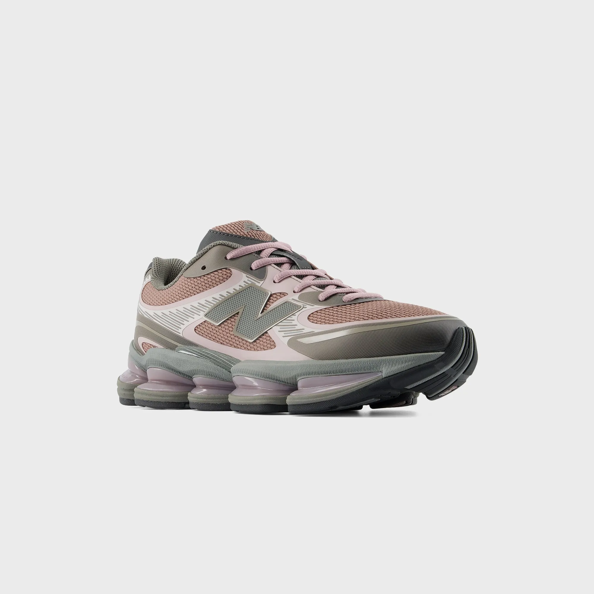 New Balance Abzorb 2000 - Ice Wine / Earth Shadow sold by Kith product image thumbnail 2