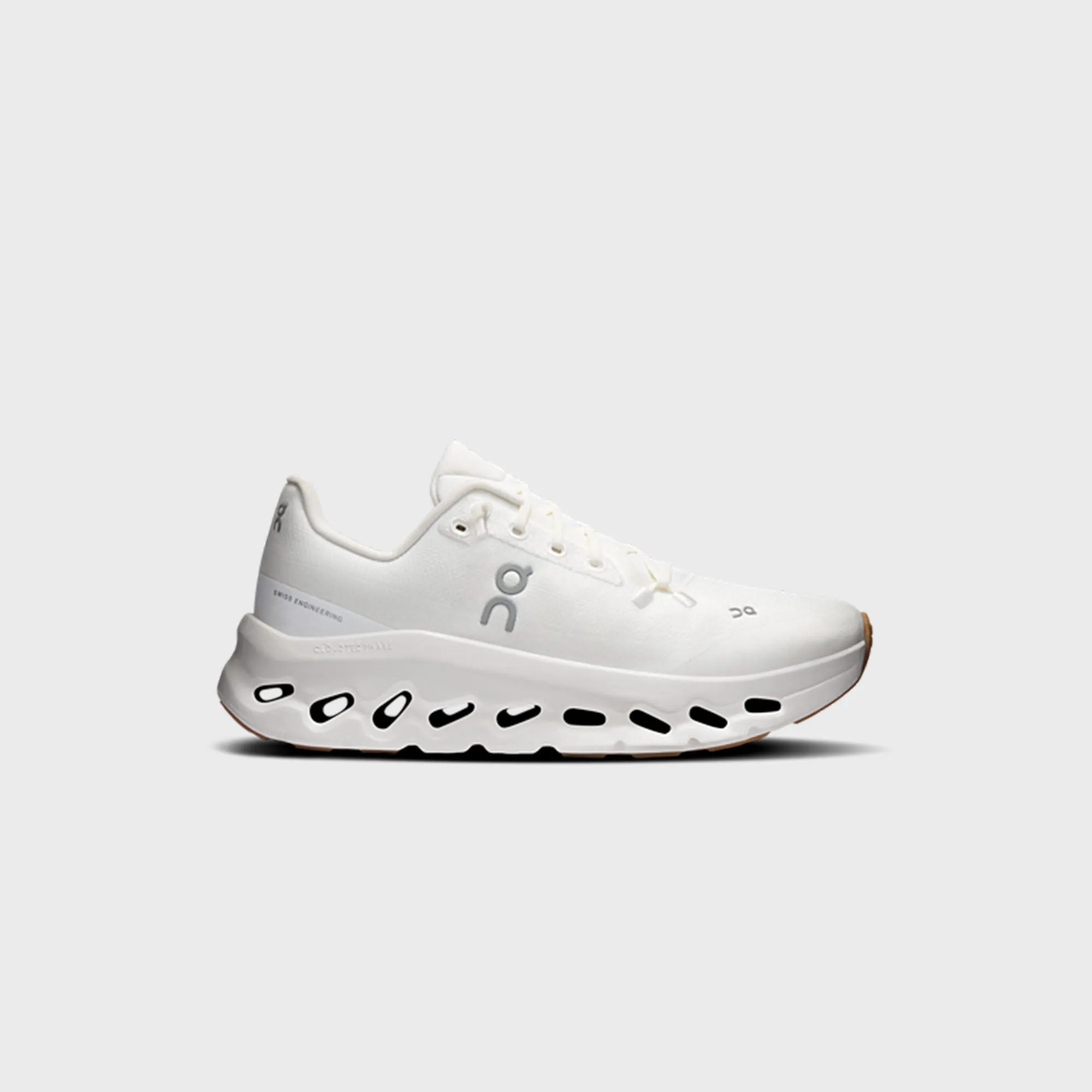 On Running WMNS Cloudtilt - White / Ivory sold by Kith
