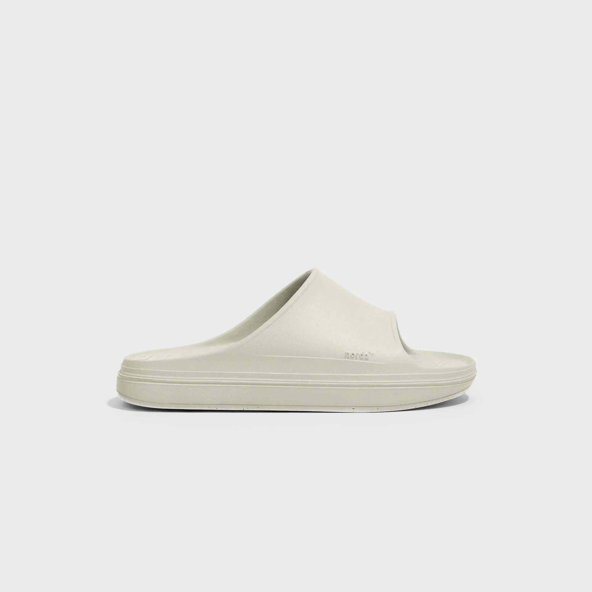 norda 008 - Neve sold by Kith