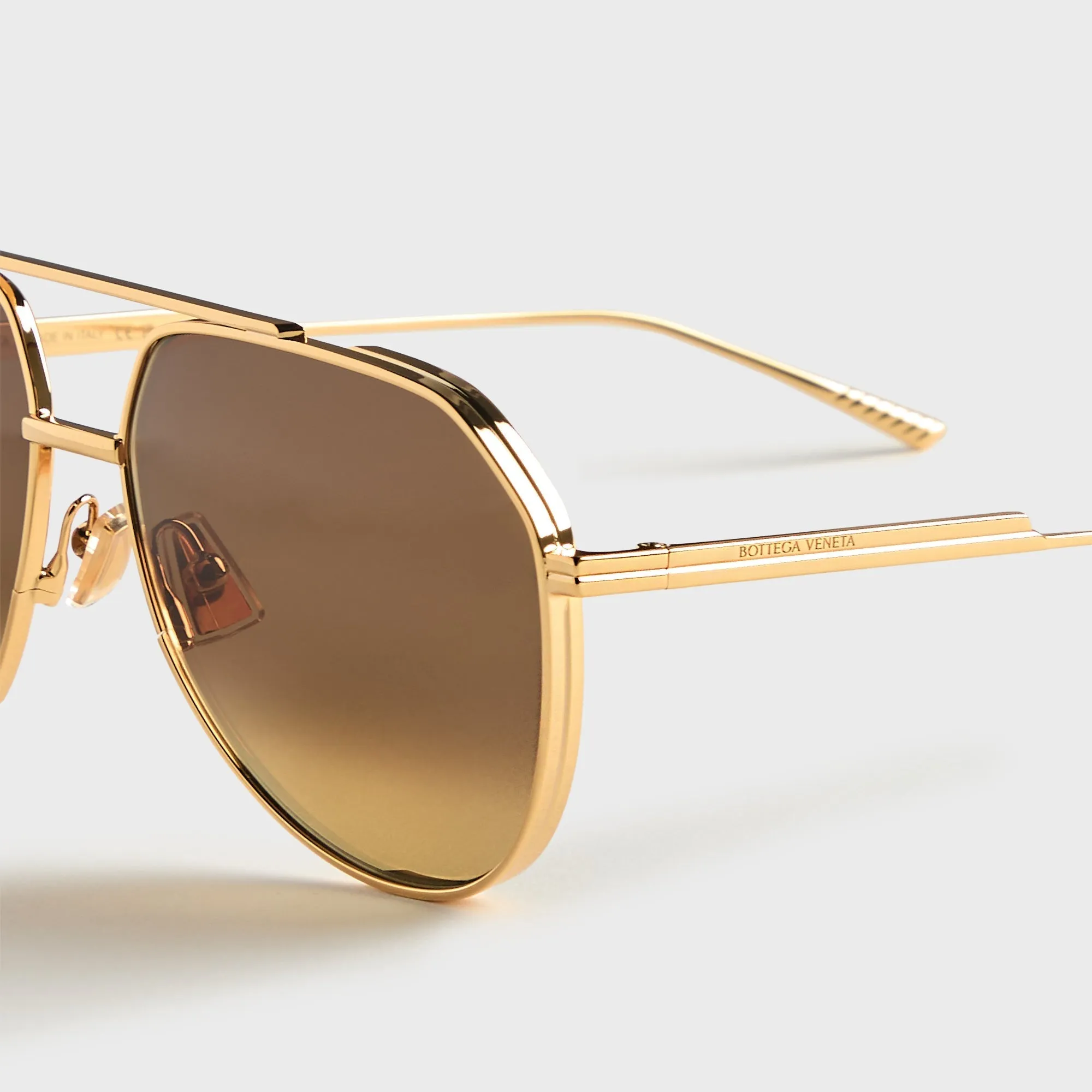 Bottega Veneta Light Ribbon 60MM Pilot Sunglasses - Gold / Brown sold by Kith product image thumbnail 3
