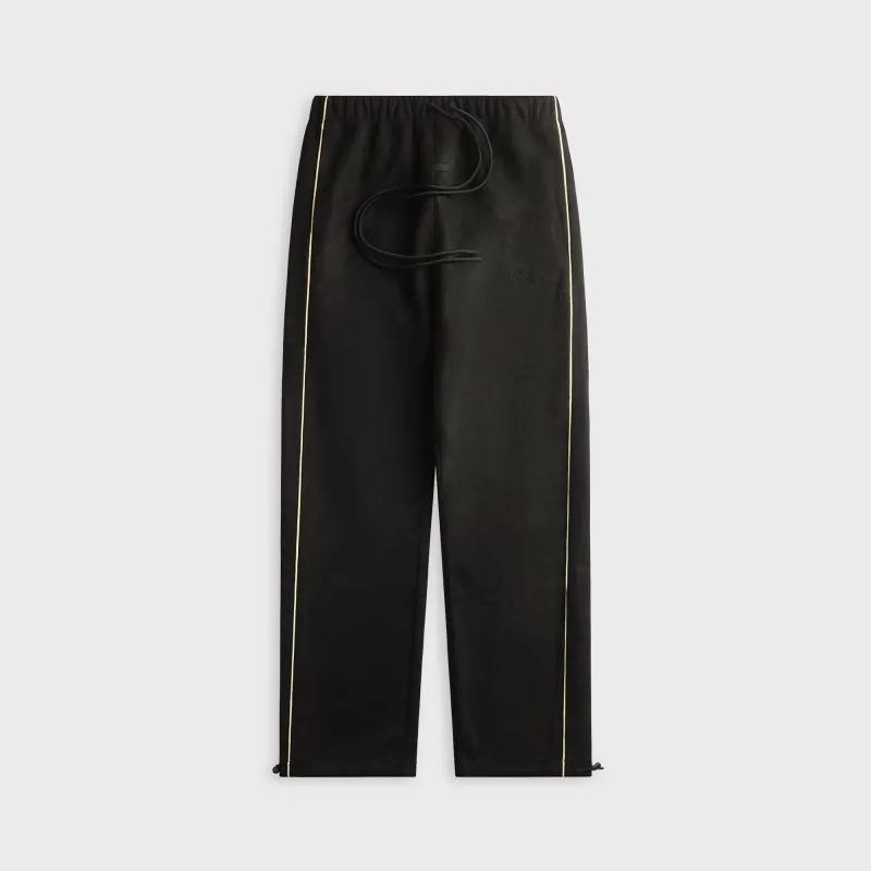 Essentials Signature Relaxed Pant - Vintage Black made by Essentials