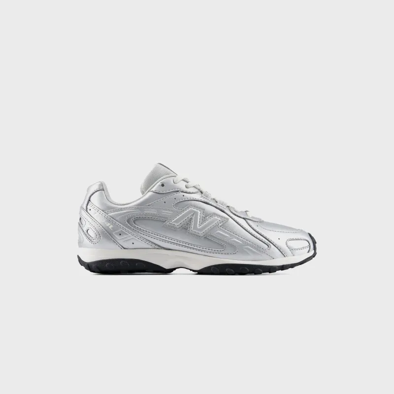 New Balance 204L - Grey Matter / Silver / White made by New Balance
