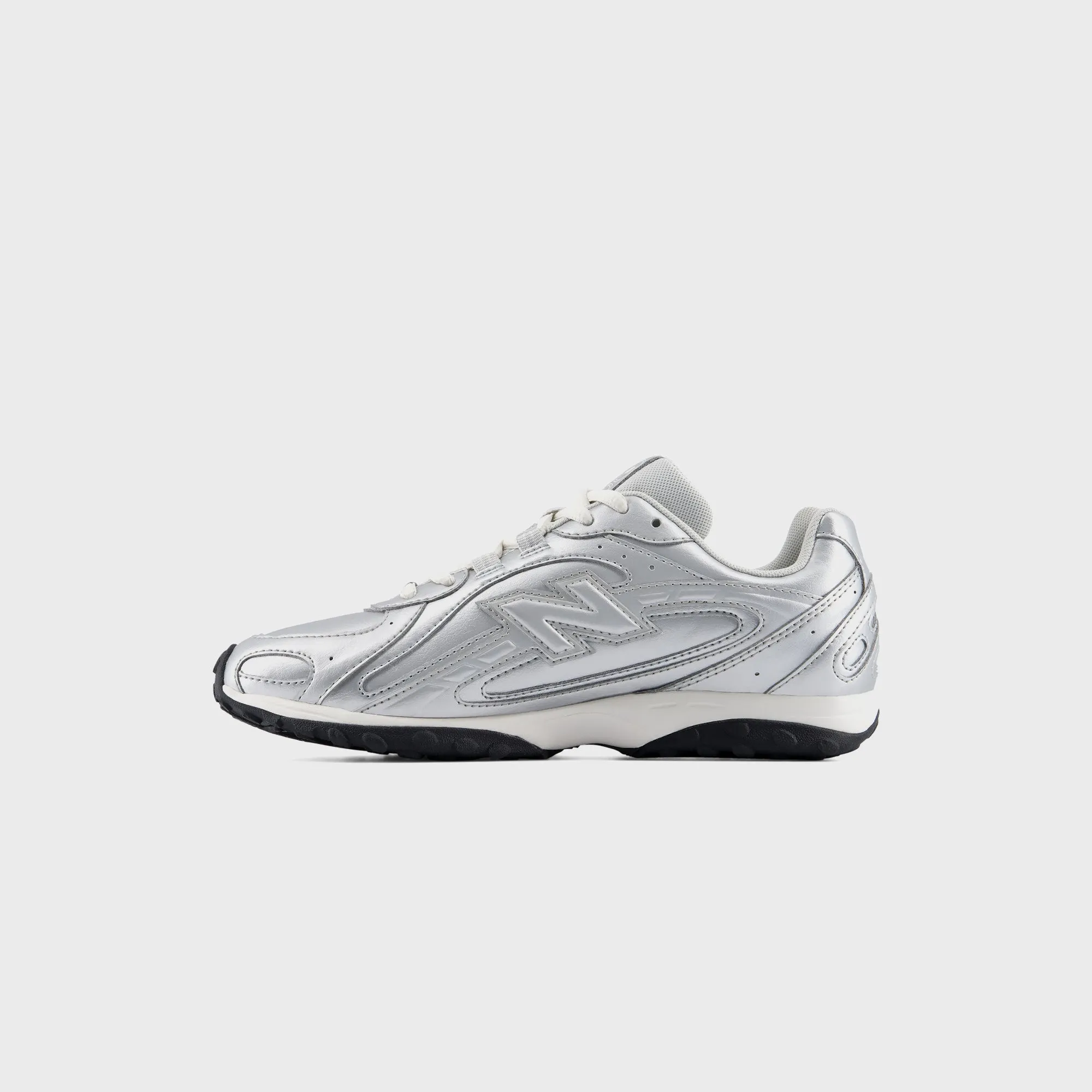 New Balance 204L - Grey Matter / Silver / White sold by Kith product image thumbnail 3
