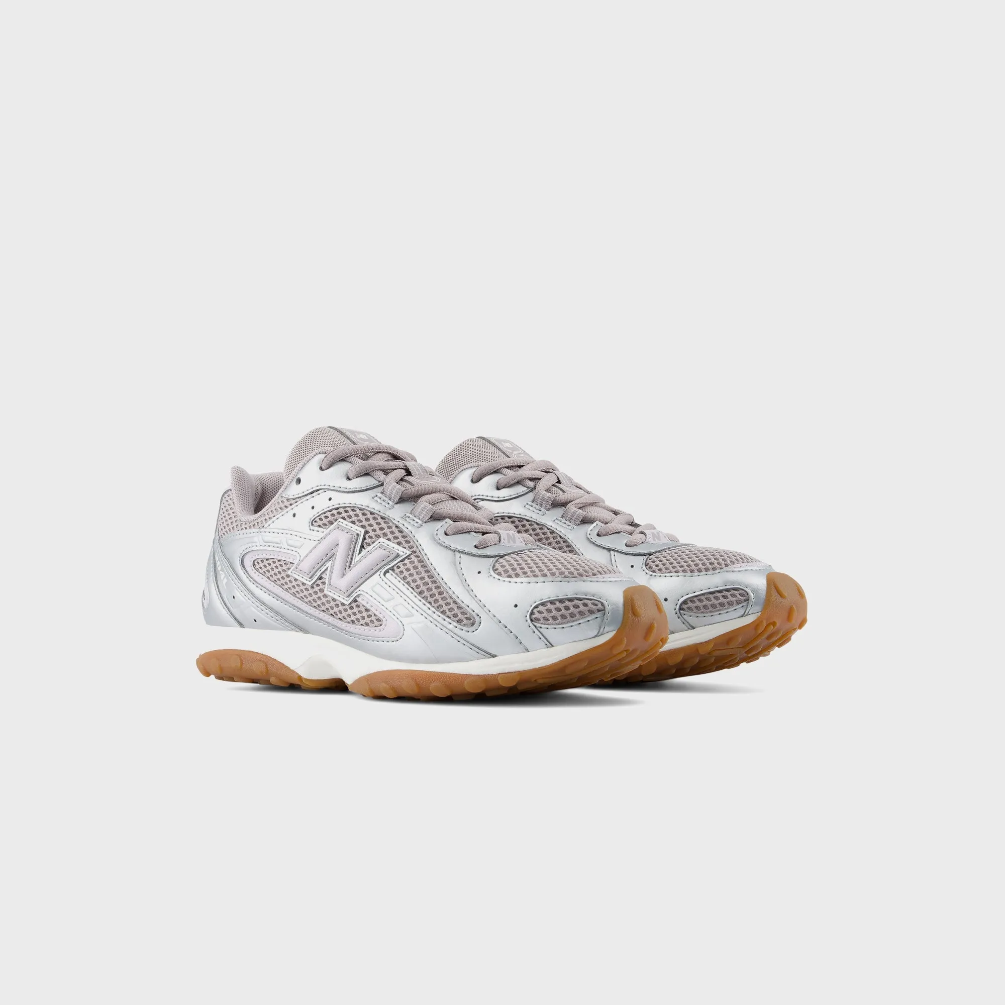 New Balance 204L - Truffle Salt / Horizon Grey / Silver Metallic sold by Kith product image thumbnail 2