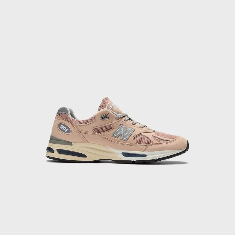 New Balance Made in UK 991v2 - Mahogany Rose / Silver made by New Balance
