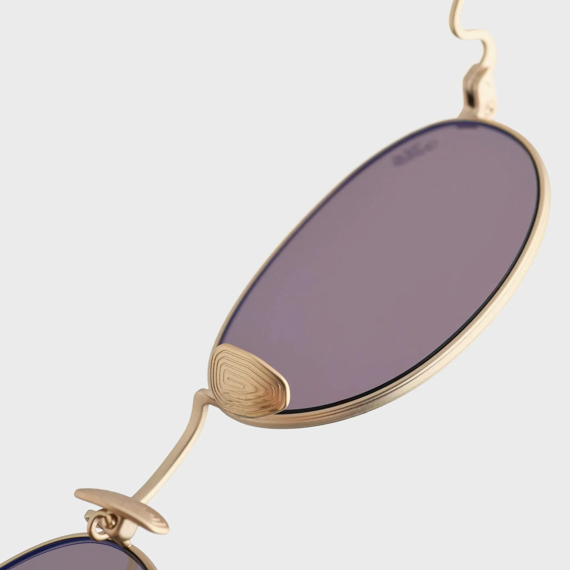 Akila Petal Sunglasses - Brushed Gold / Dark Khaki sold by Kith product image thumbnail 4