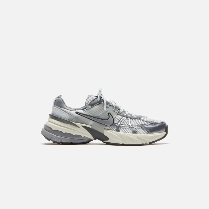 Nike WMNS V2K Run - Pure Platinum / Metallic Cool Grey sold by Kith