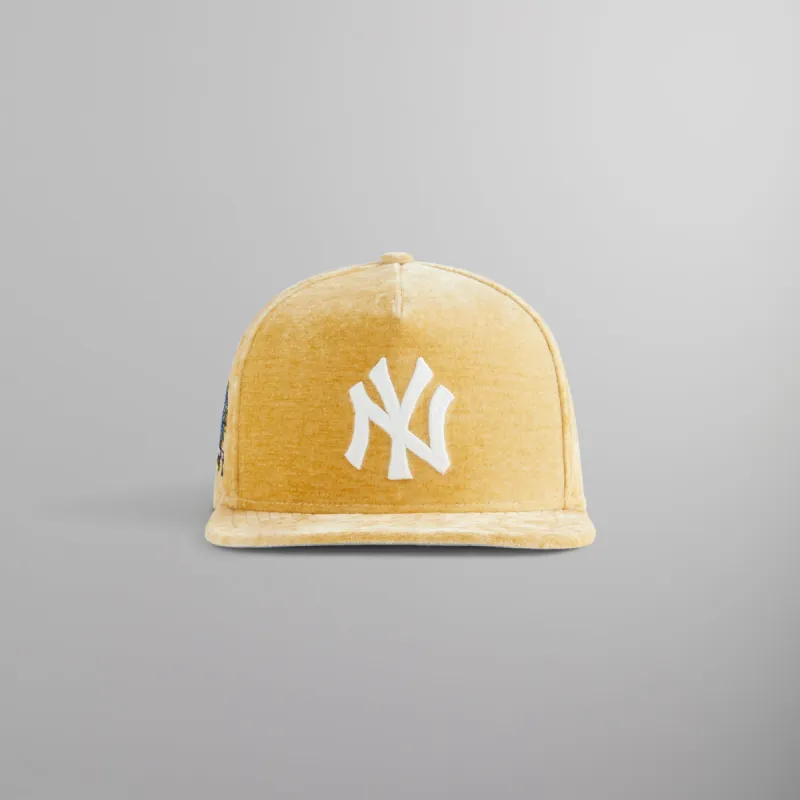 Kith & New Era for the New York Yankees Chenille 9FIFTY A-Frame Snapback - Sharp sold by Kith