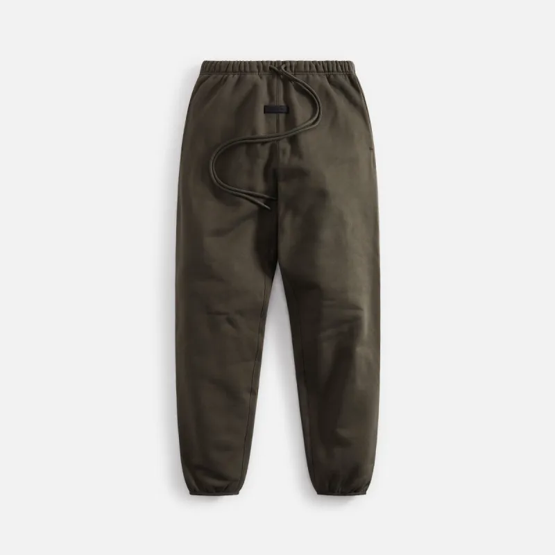 Essentials Sweatpant - Ink sold by Kith