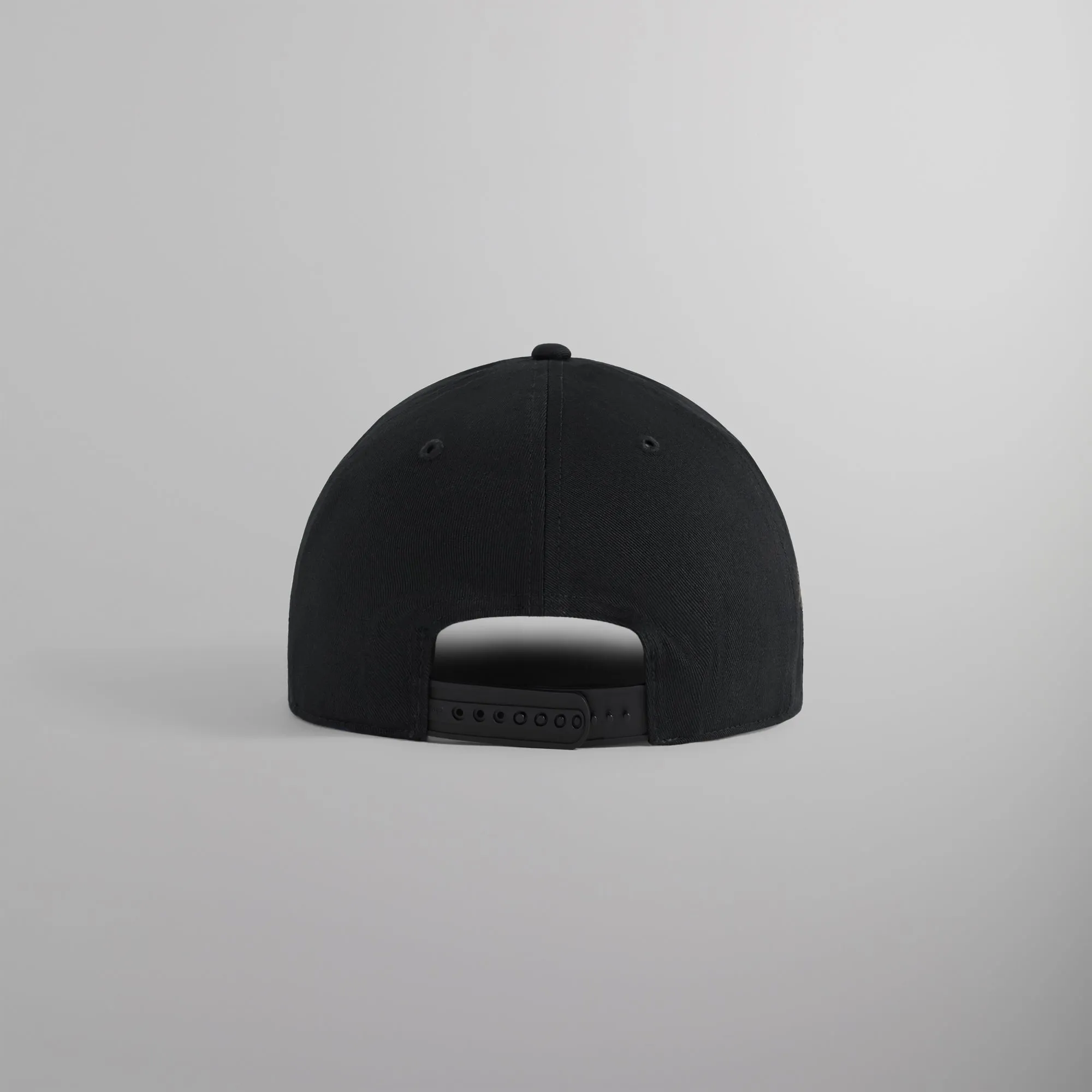 Kith for '47 Chicago Bulls Hitch Snapback - Black sold by Kith product image thumbnail 2