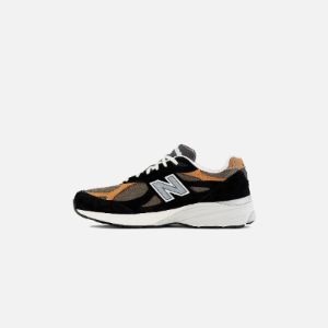 New Balance Made in US 990 V3 - Black / Tan sold by Kith