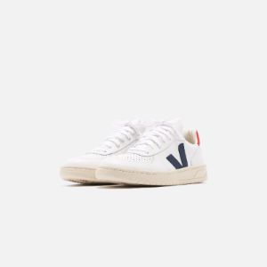 Veja V-10 - Extra White / Nautico sold by Kith