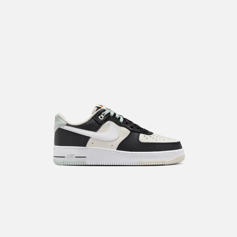 Nike Air Force 1 '07 LV8 - Black / Light Silver / Phantom sold by Kith