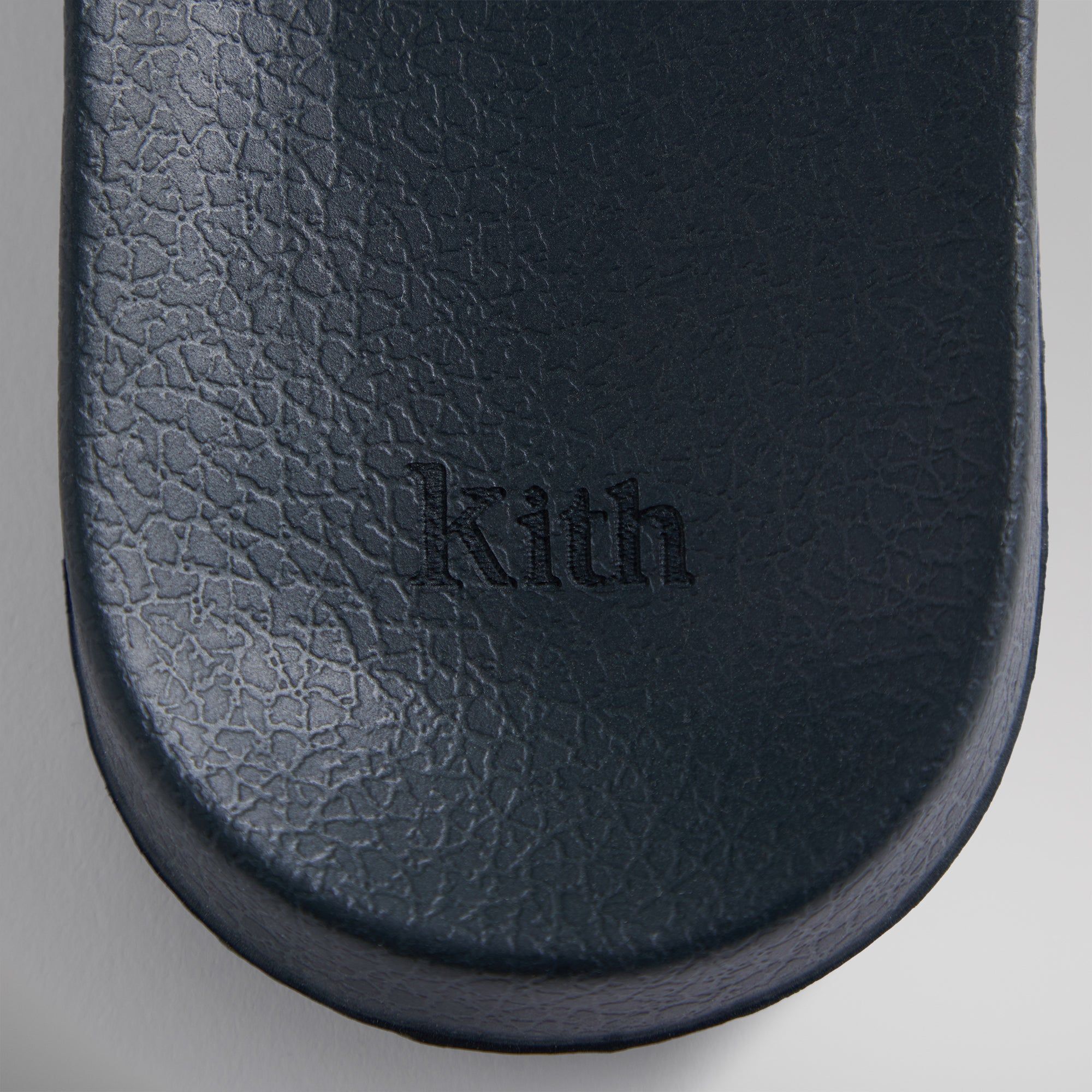 Kith Serif Logo Slides - Stadium sold by Kith product image thumbnail 4