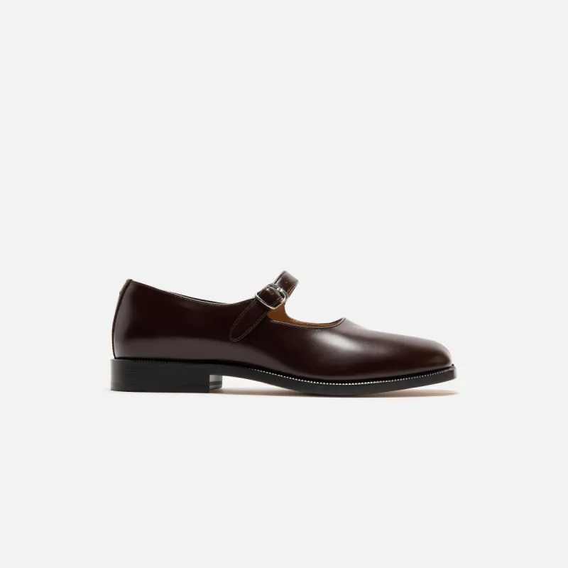 Maison Margiela Tabi Mary Jane - Chic Brown sold by Kith