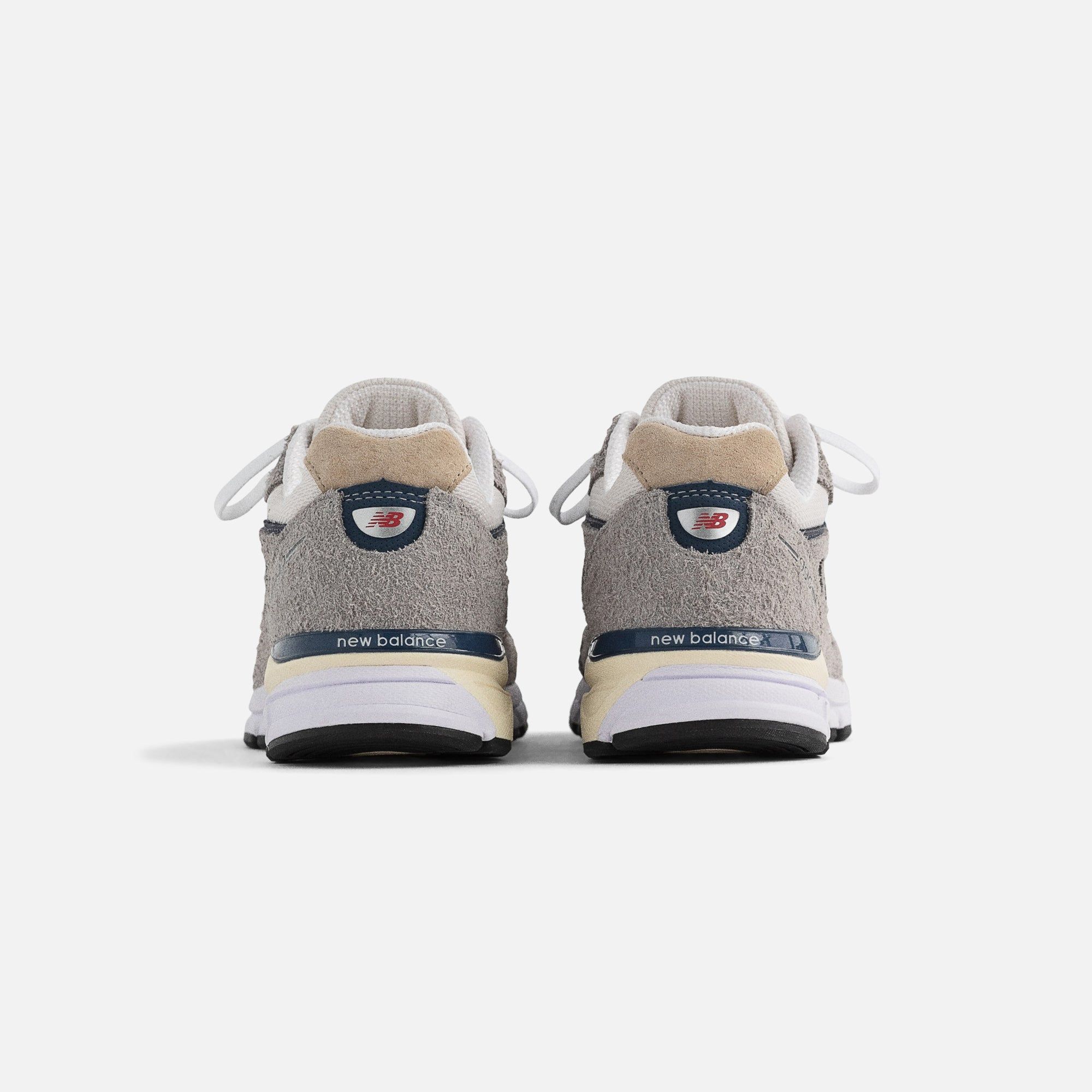 New Balance 990v4 Made in USA - Dark Grey / Grey / Blue sold by Kith product image thumbnail 4