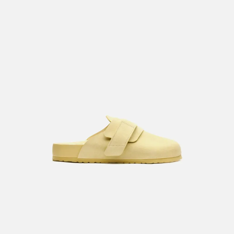 Birkenstock x Tekla Nagoya Suede - Straw sold by Kith