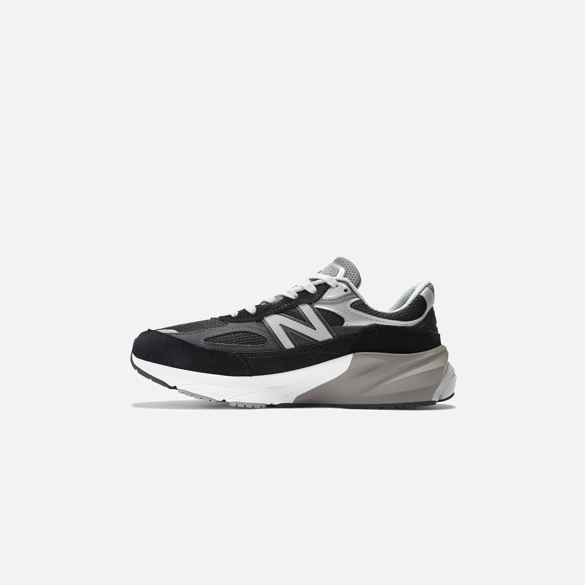 New Balance WMNS 990 V6 - Black sold by Kith product image thumbnail 2