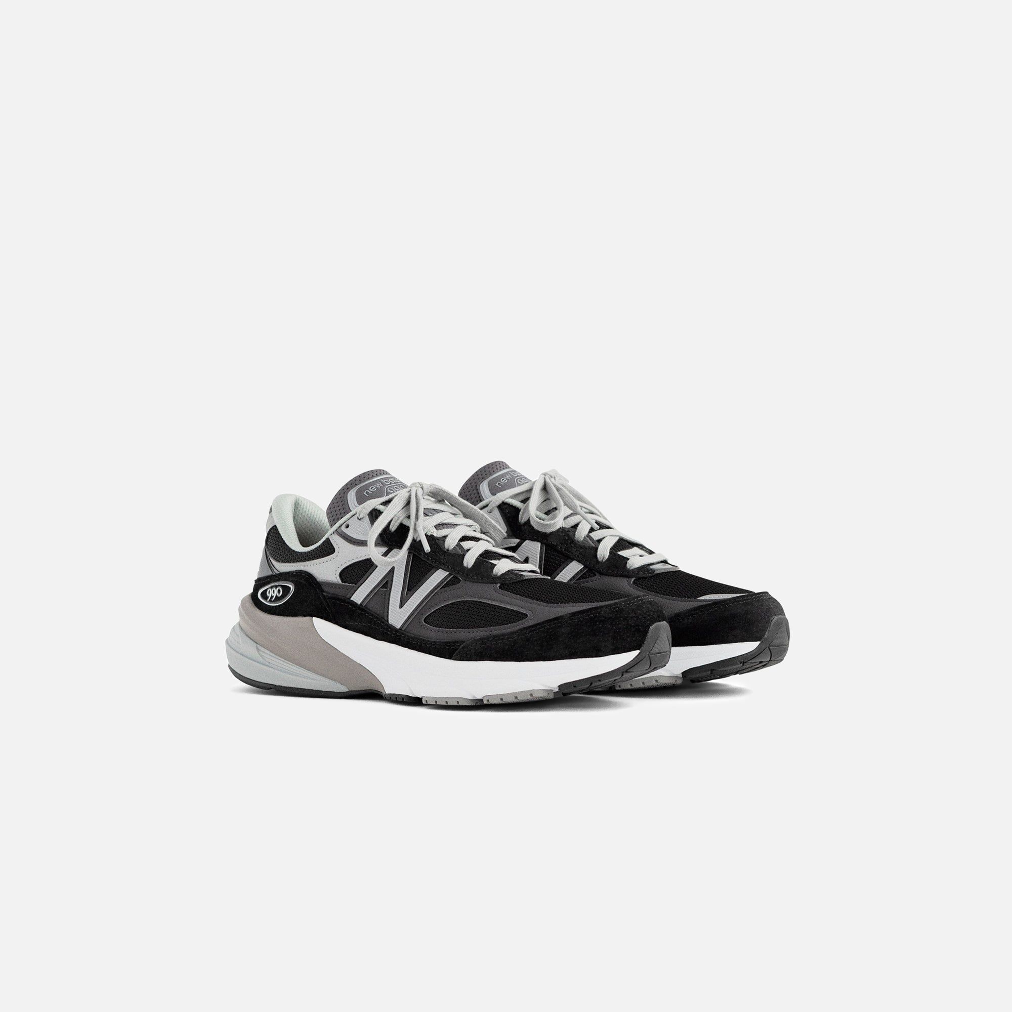 New Balance WMNS 990 V6 - Black sold by Kith product image thumbnail 3