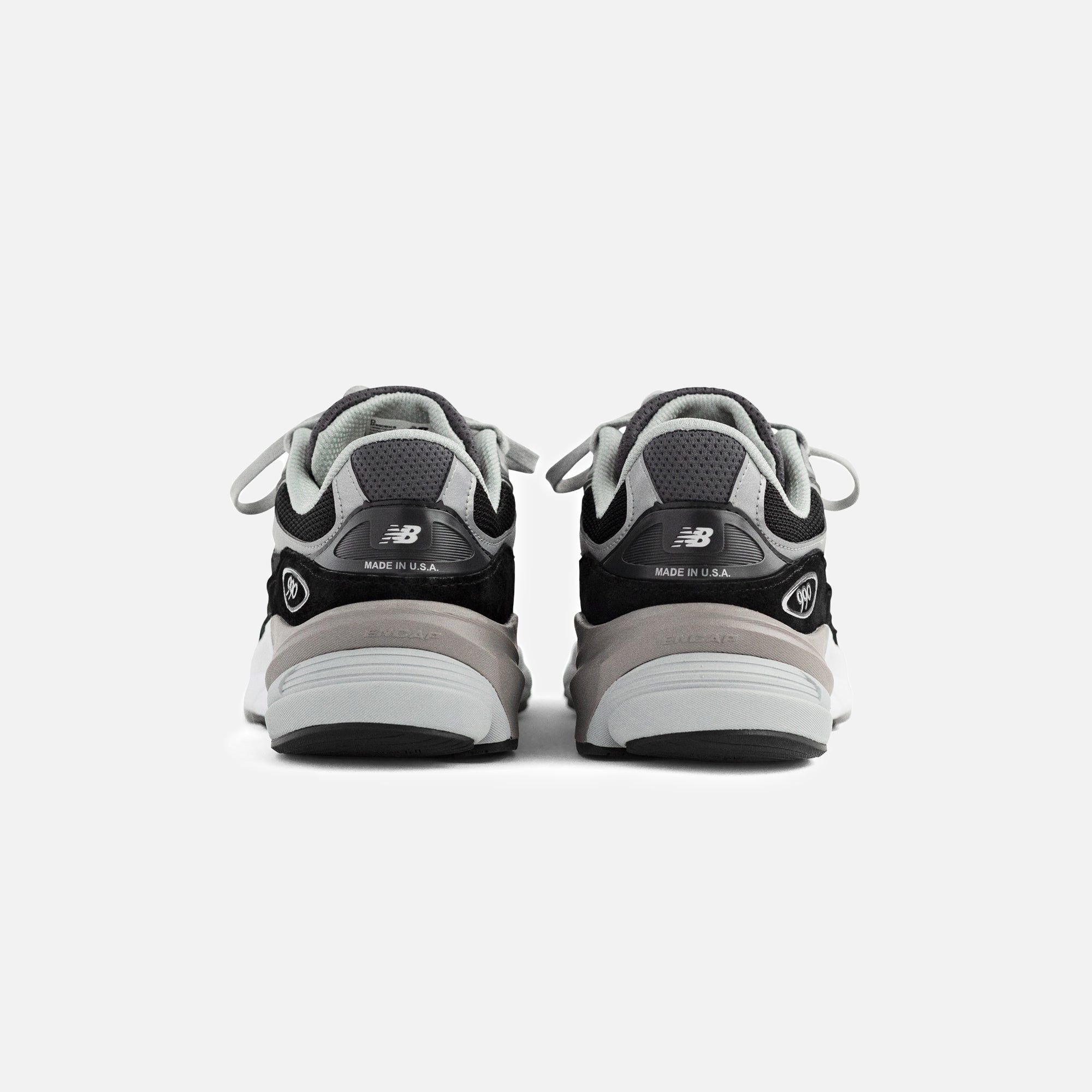 New Balance WMNS 990 V6 - Black sold by Kith product image thumbnail 4