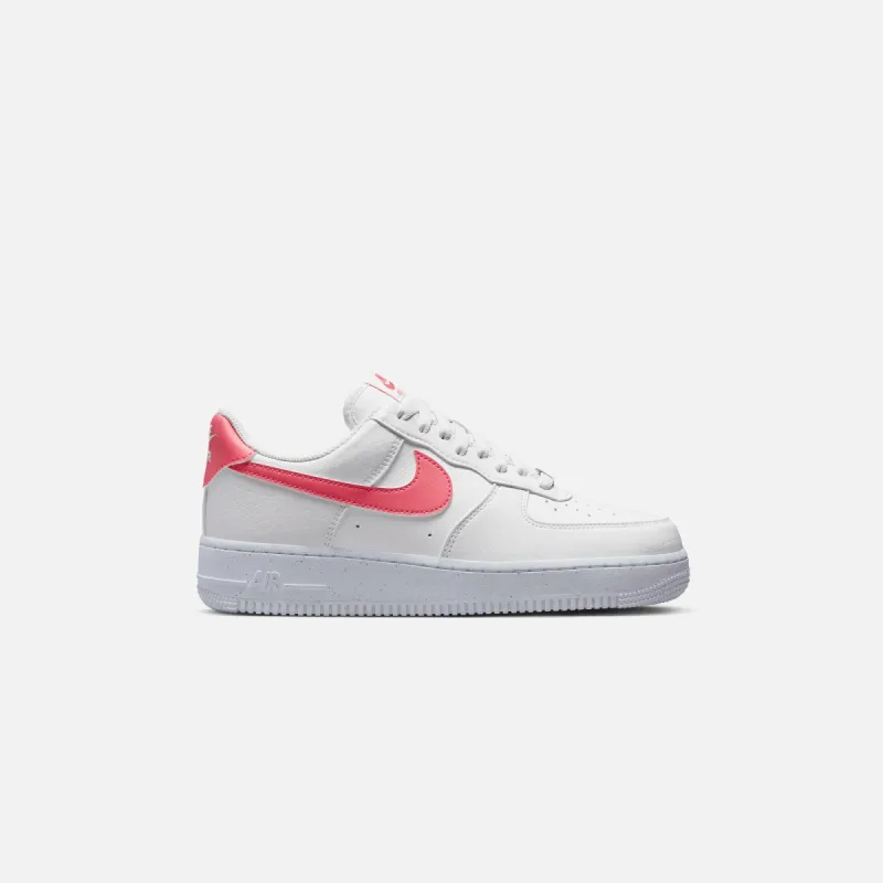 Nike WMNS Air Force 1 `07 SE - Summit White / Sea Coral / White sold by Kith
