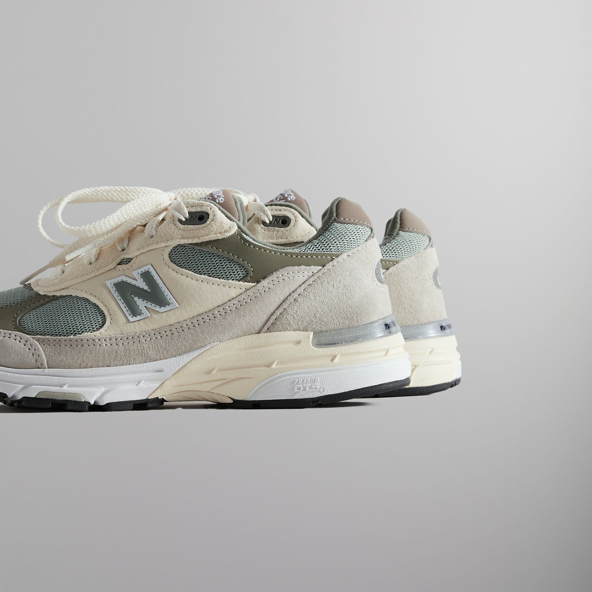 Kith for New Balance WMNS 993 - Peyote / Slate Gray sold by Kith product image thumbnail 3