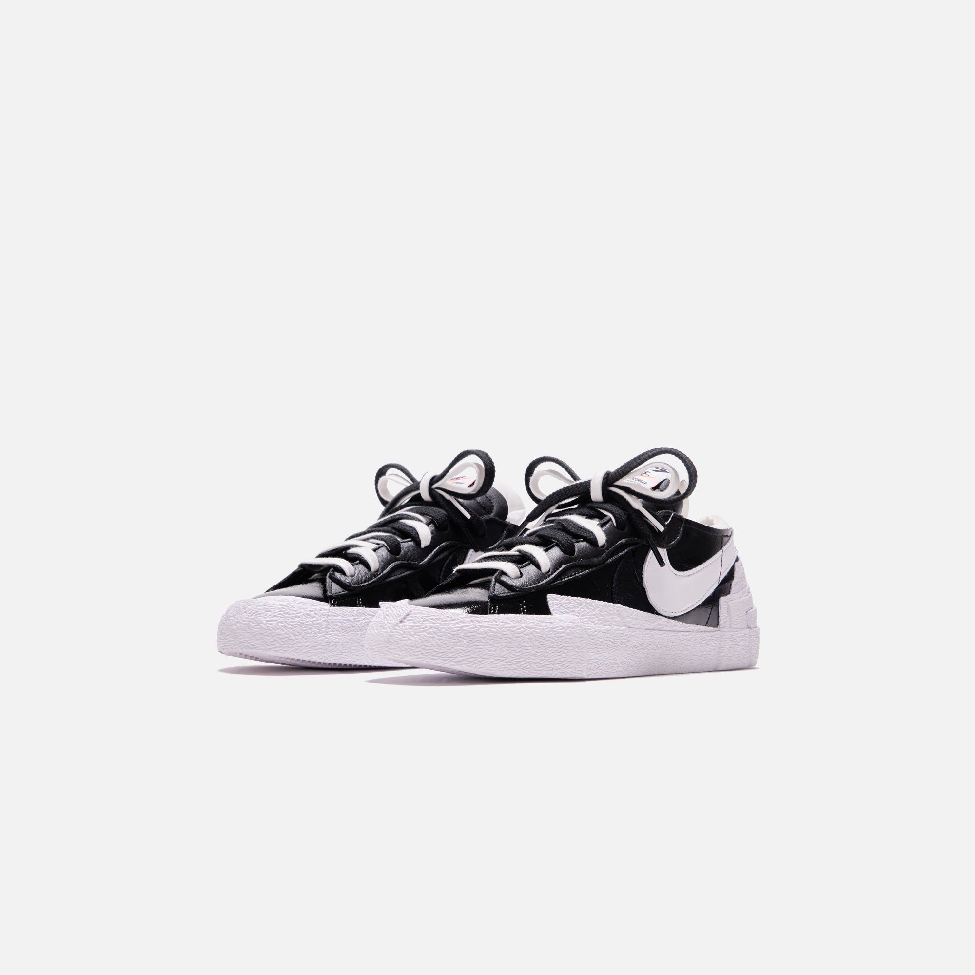 Nike x Sacai Blazer Low - Black / White sold by Kith product image thumbnail 2