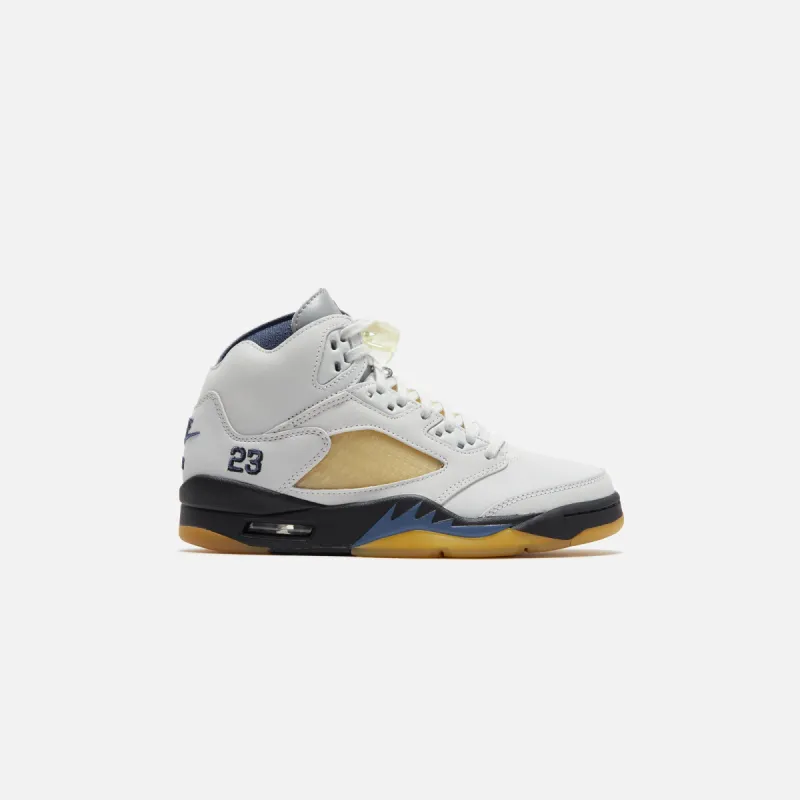 Jordan x A Ma Maniére WMNS Air Jordan 5 Retro - Photon Dust / Black-Diffused Blue / Pale Ivory sold by Kith
