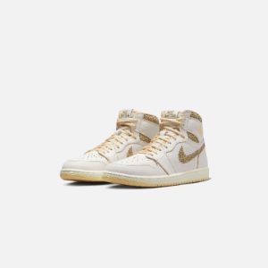 Nike Air Jordan 1 Retro Hi OG - Craft Sail / Pale Vanilla sold by Kith