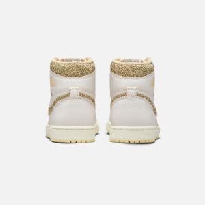 Nike Air Jordan 1 Retro Hi OG - Craft Sail / Pale Vanilla sold by Kith