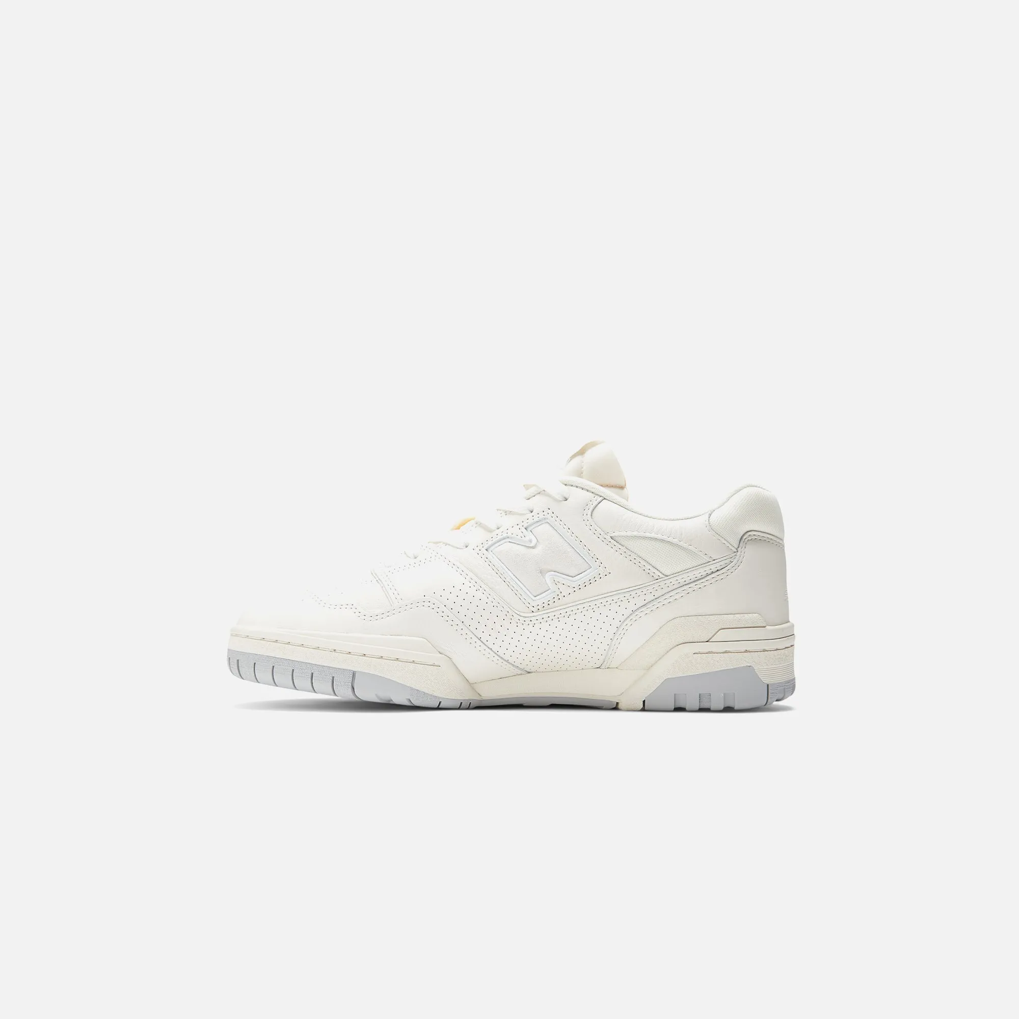 New Balance 550 - Turtledove / Raincloud / White sold by Kith product image thumbnail 3