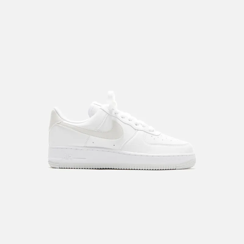 Nike WMNS Air Force 1 '07 SE - White / Photon Dust / White sold by Kith