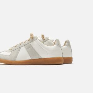 Maison Margiela WMNS Replica Sneakers - Dirty White sold by Kith