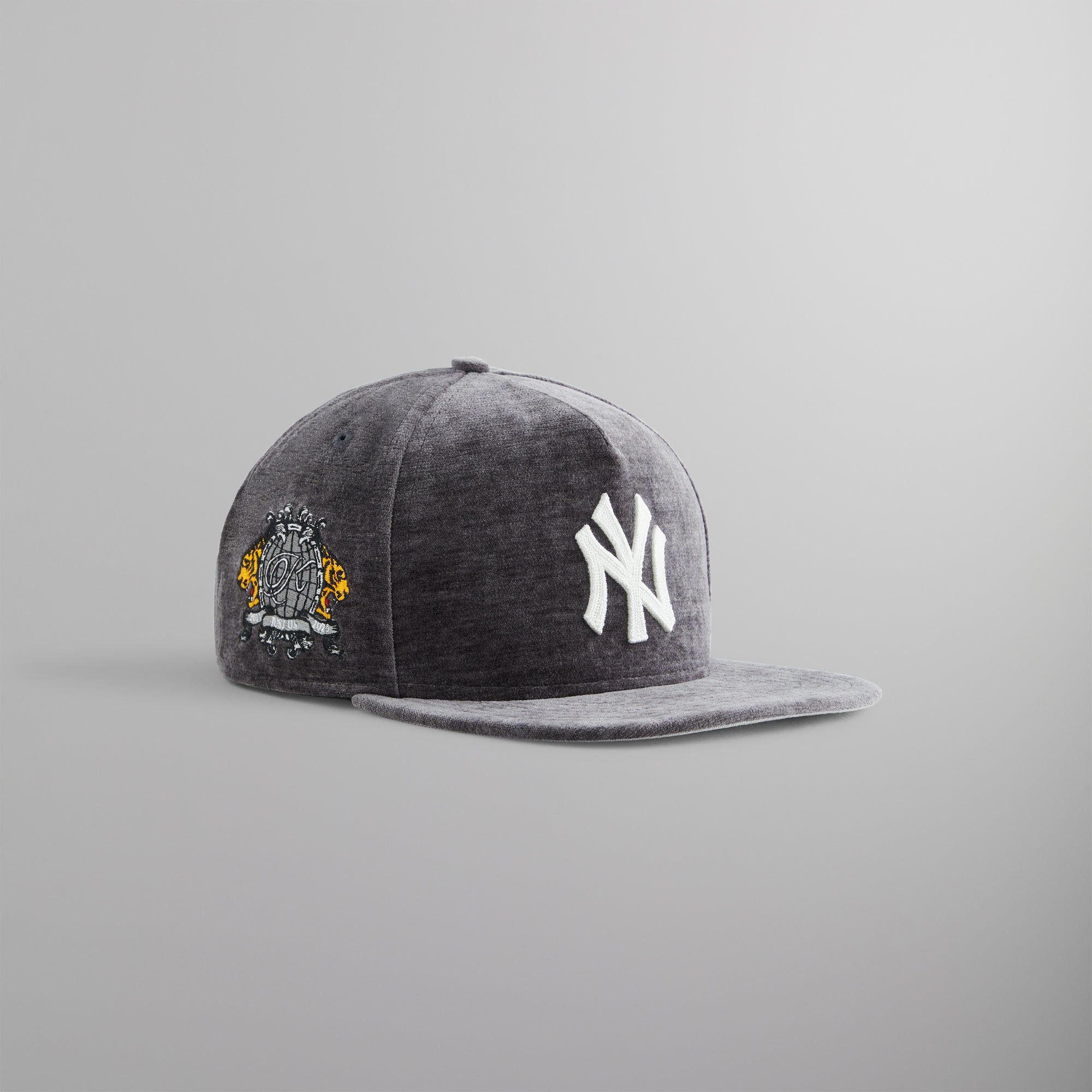 Kith & New Era for the New York Yankees Chenille 9FIFTY A-Frame Snapback - Fuel PH sold by Kith product image thumbnail 2