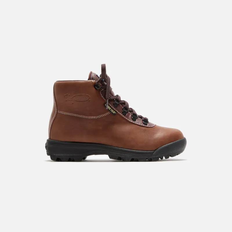 Vasque WMNS Sundowner GTX - Red Oak sold by Kith