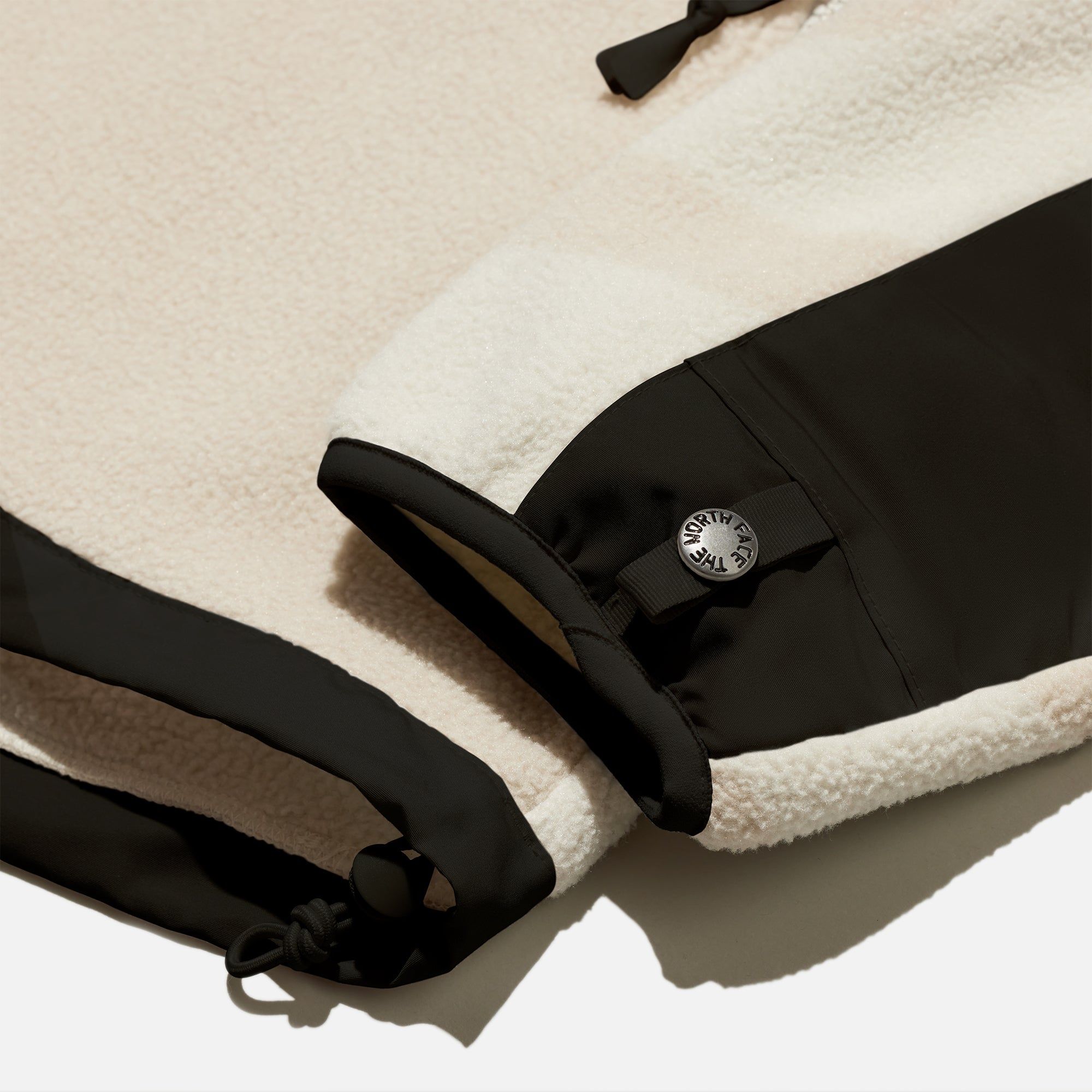 The North Face x Kaws Retro 1995 Denali Jacket - Moonlight Ivory sold by Kith product image thumbnail 4