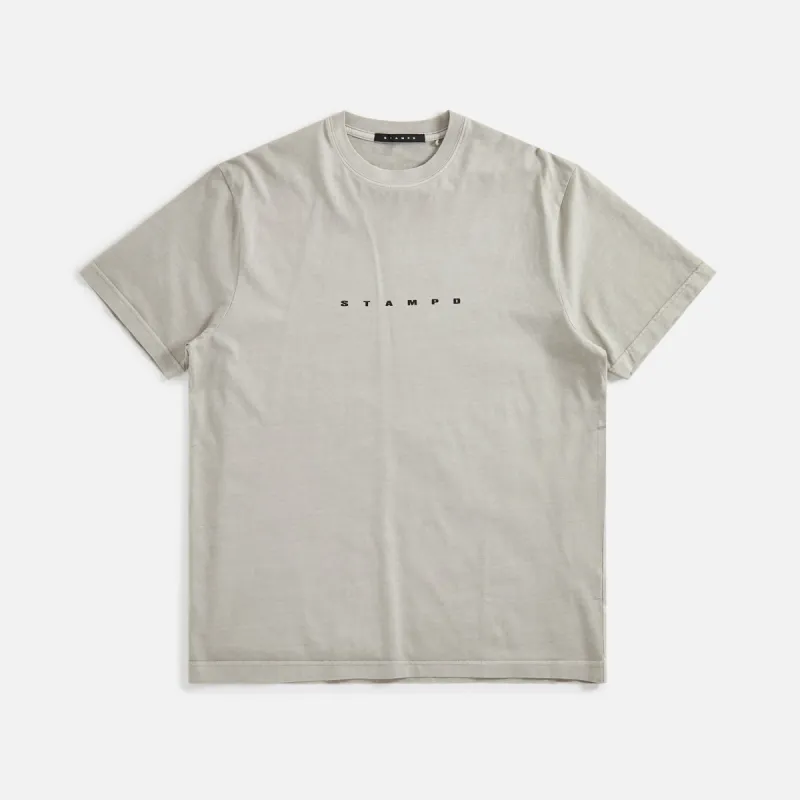 Stampd Strike Logo Perfect Tee - Fog made by Kith