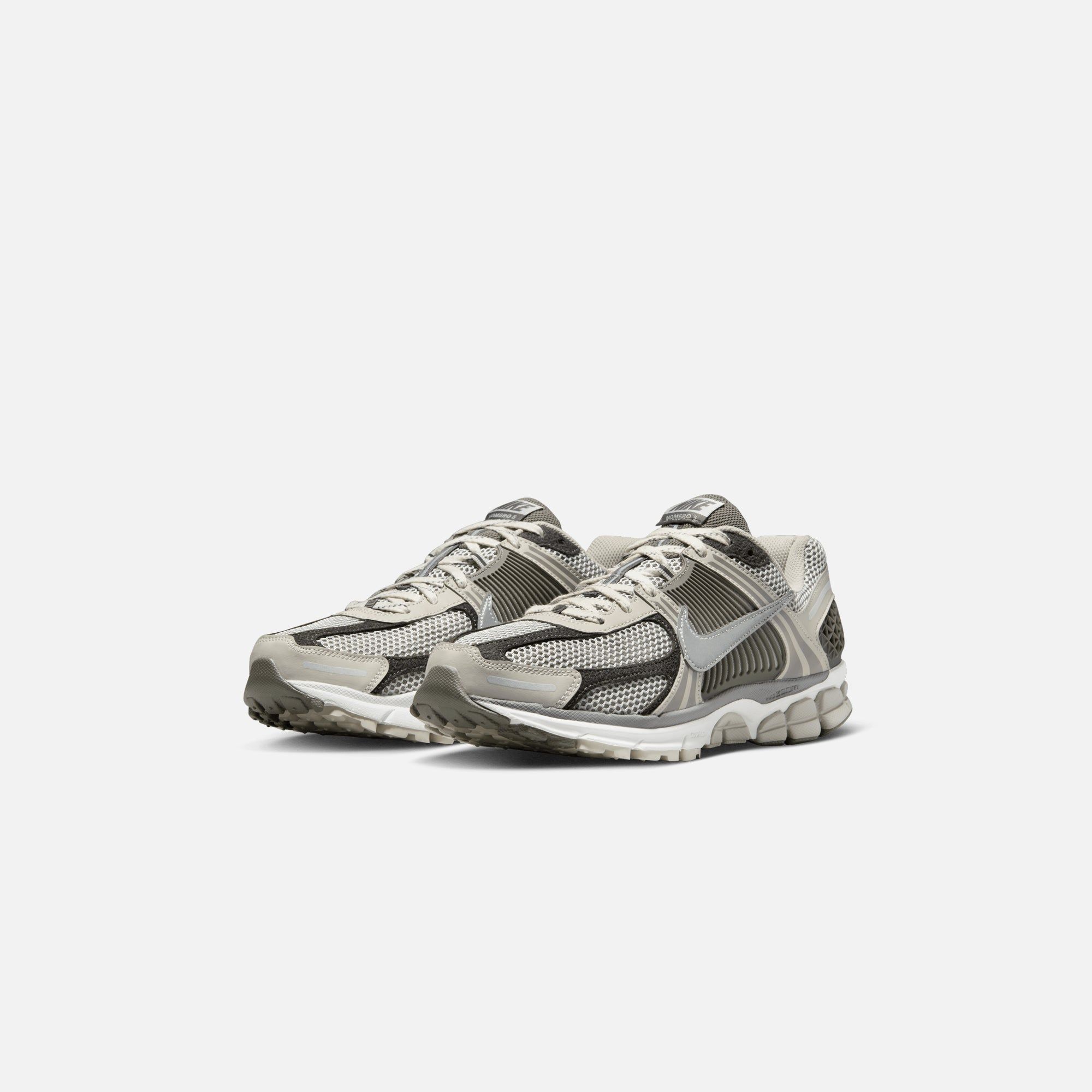 Nike Zoom Vomero 5 PRM - Iron Ore / Metallic Silver / Photon