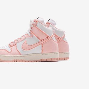 Nike Wmns Dunk High 1985 - Arctic Orange / White / Sail sold by Kith