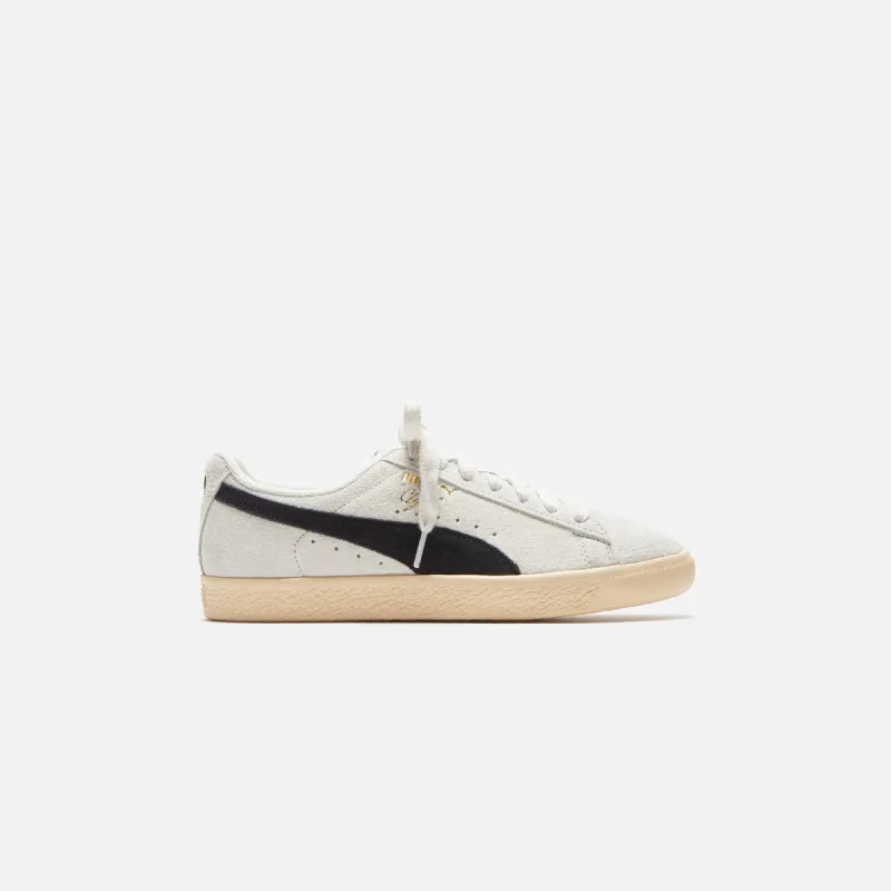 Puma Clyde Hairy Suede Teasel - Sedate Gray / Cashew sold by Kith