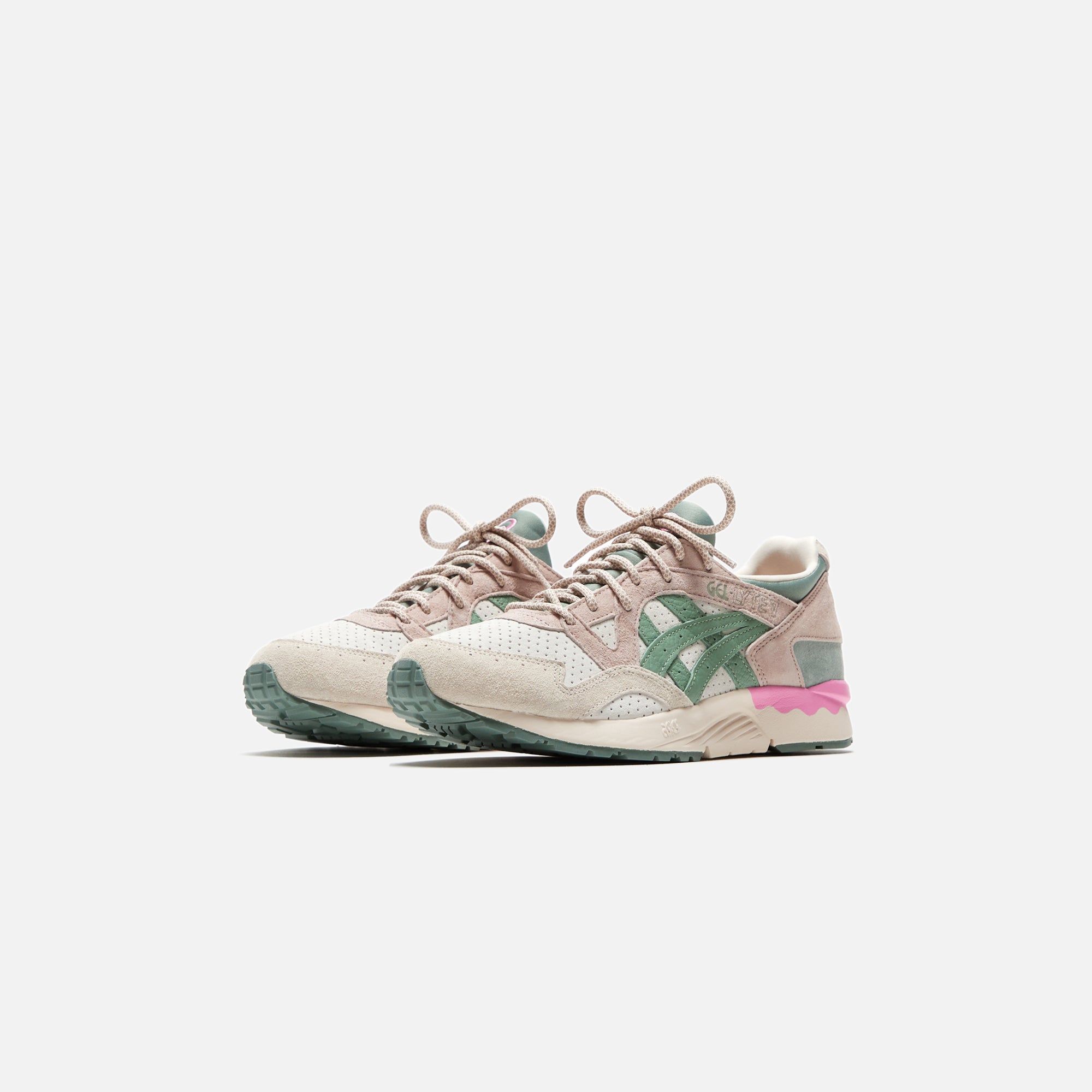 Asics Gel-Lyte V - Cream / Slate sold by Kith product image thumbnail 2