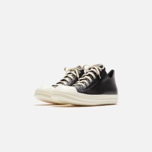 Rick Owens Scarpe in Pelle Low Sneakers - Black / Milk sold by Kith