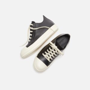 Rick Owens Scarpe in Pelle Low Sneakers - Black / Milk sold by Kith