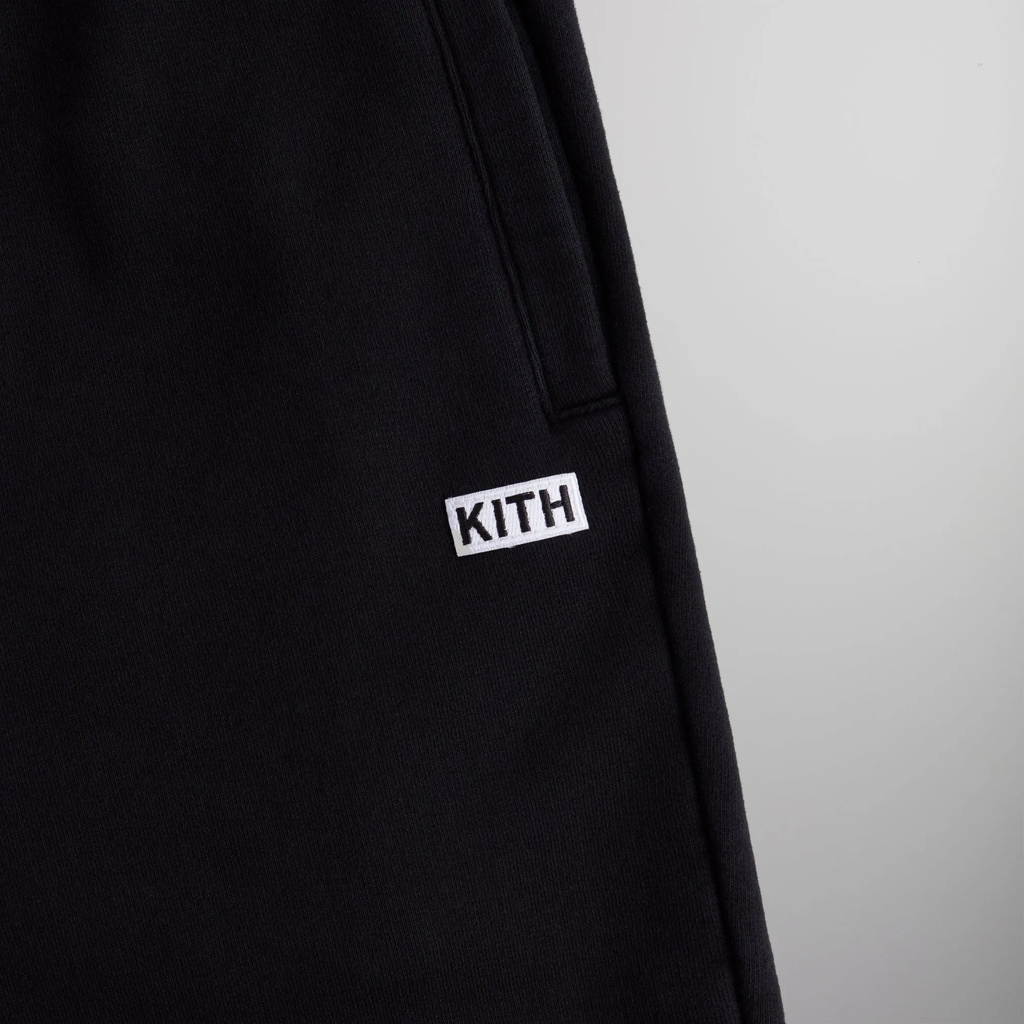 Kith Williams I Sweatpant - Black sold by Kith product image thumbnail 3