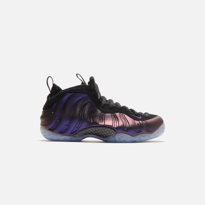 Nike Air Foamposite One - Black / Black / Varsity Purple sold by Kith