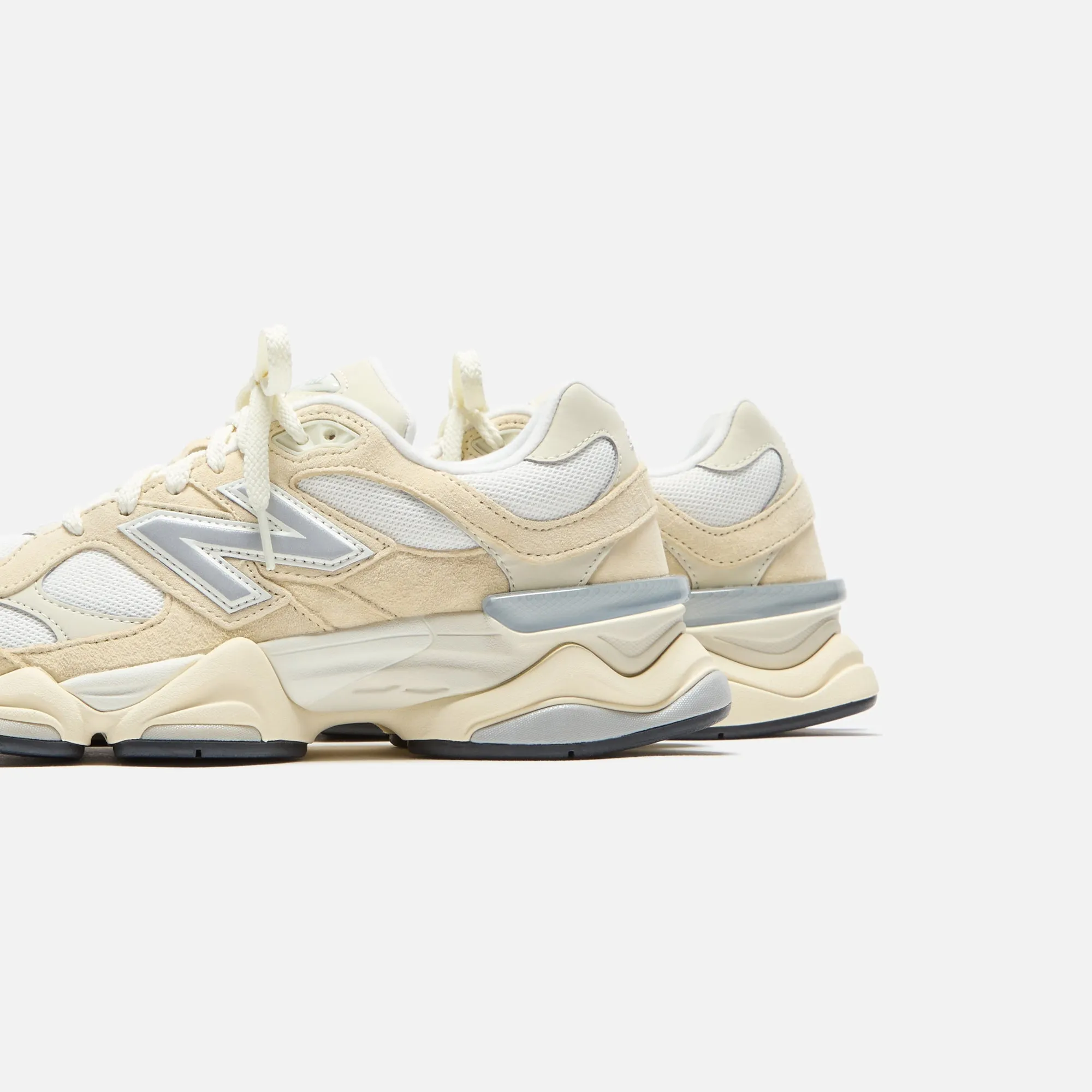 New Balance 9060 - Calcium / Sea / Salt / Silver / Metallic sold by Kith product image thumbnail 3