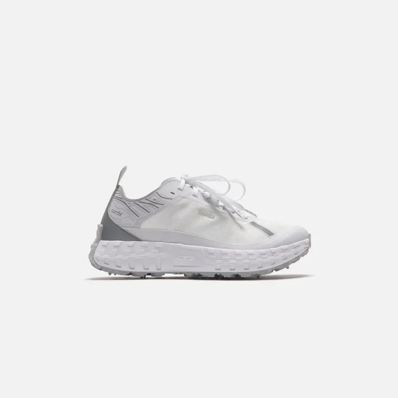 norda 001 - Dove sold by Kith