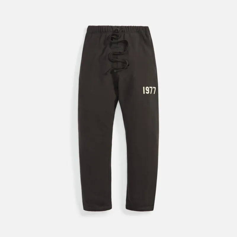 Essentials Relaxed Sweatpants - Iron sold by Kith